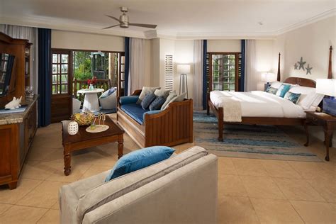 tropical beachfront oversized concierge family suite